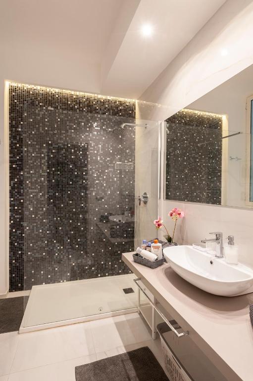 Via Dante Luxury Home - 15