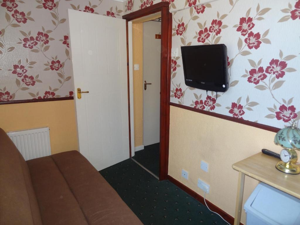 Lindisfarne Holiday Apartments - Families & Couples Only - Appartement 7 - Tweede Verdieping