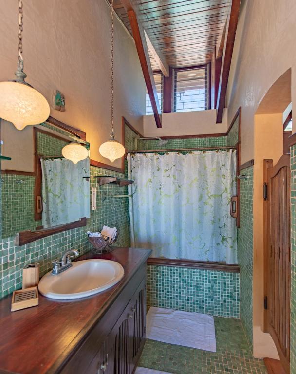 Koupelna v ubytování Villa Mango B&B