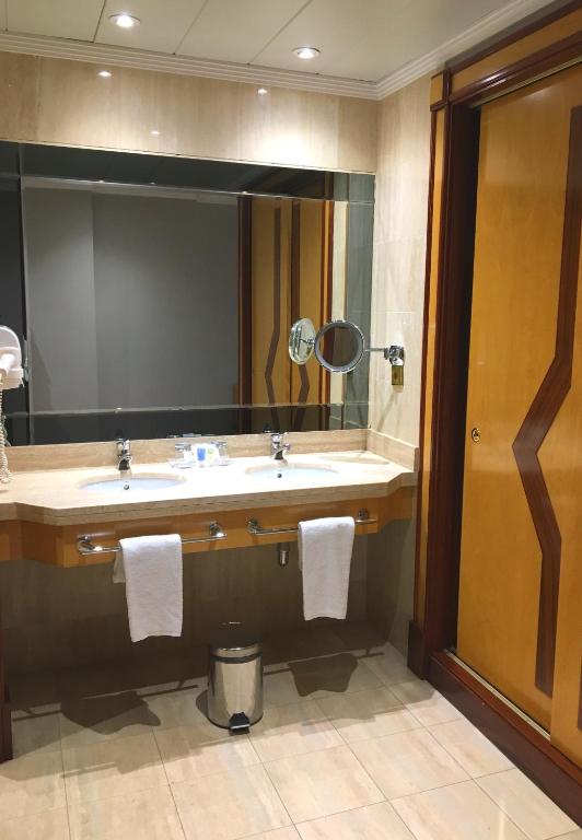 Oca Puerta del Camino Hotel - Resim 22