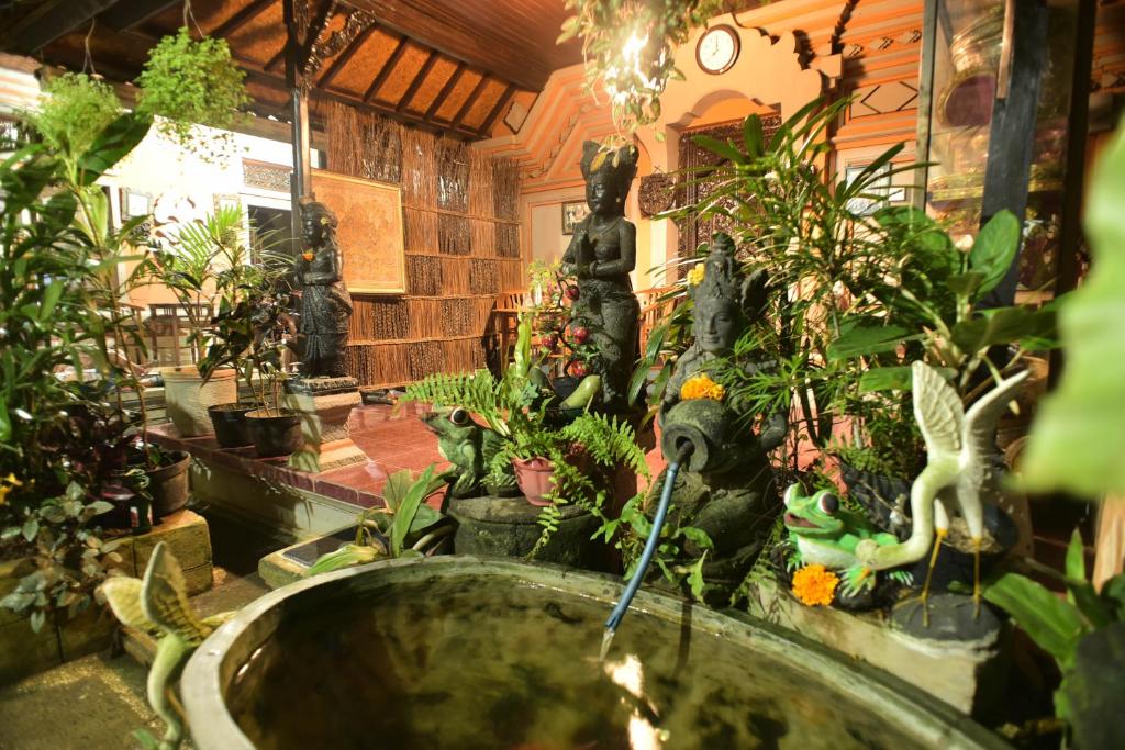 Zahrada ubytování Kamar Suci House