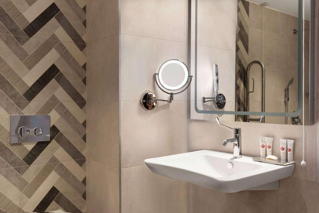 Ramada by Wyndham Isparta - キングアクセス可能な部屋