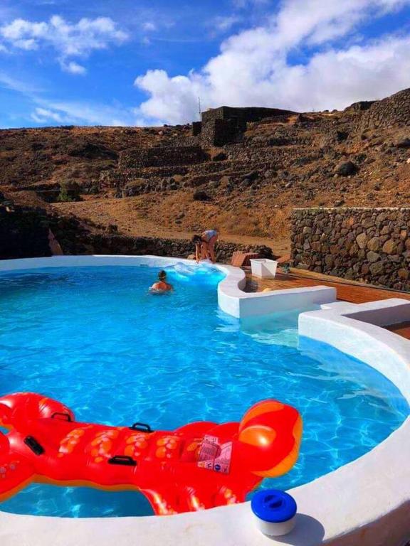 Bazén v ubytování Playa Marina Eco Beach Villa nebo v jeho okolí