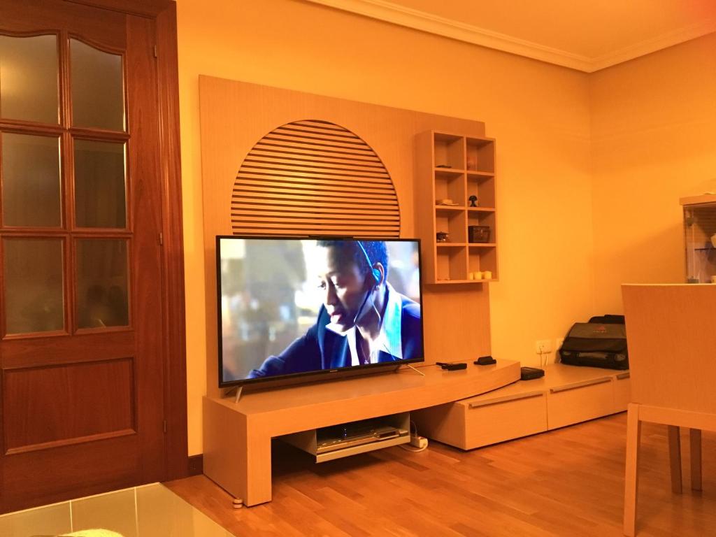 TV a/nebo společenská místnost v ubytování Piso Velázquez