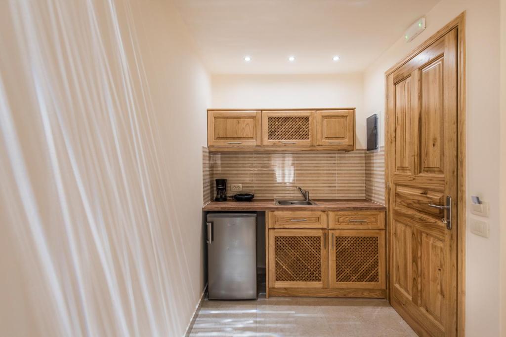 Perla Nera Suites - 7