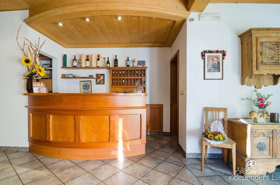 Lounge alebo bar v ubytovaní Hotel Pfandleralm