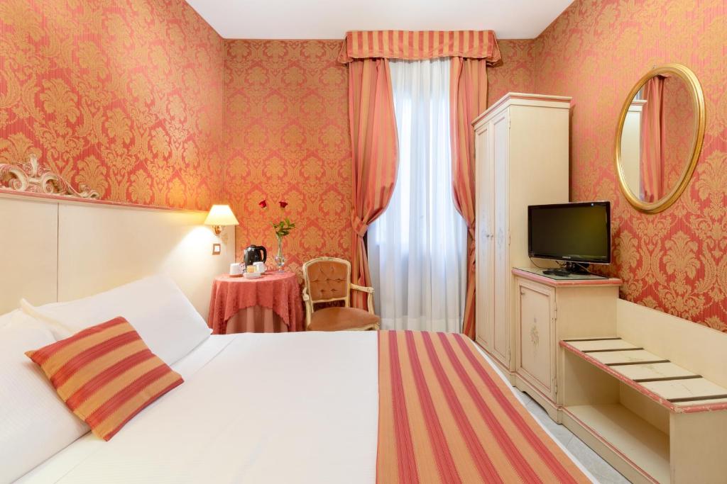 Hotel San Giorgio - Resim 21