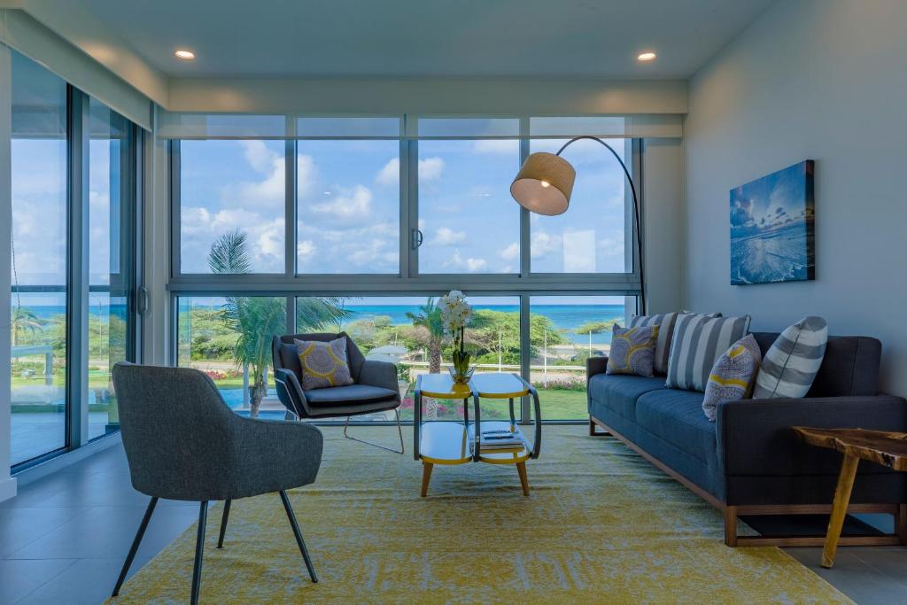 Azure Beach Residences - Appartamento Con Tre Camere Da Letto