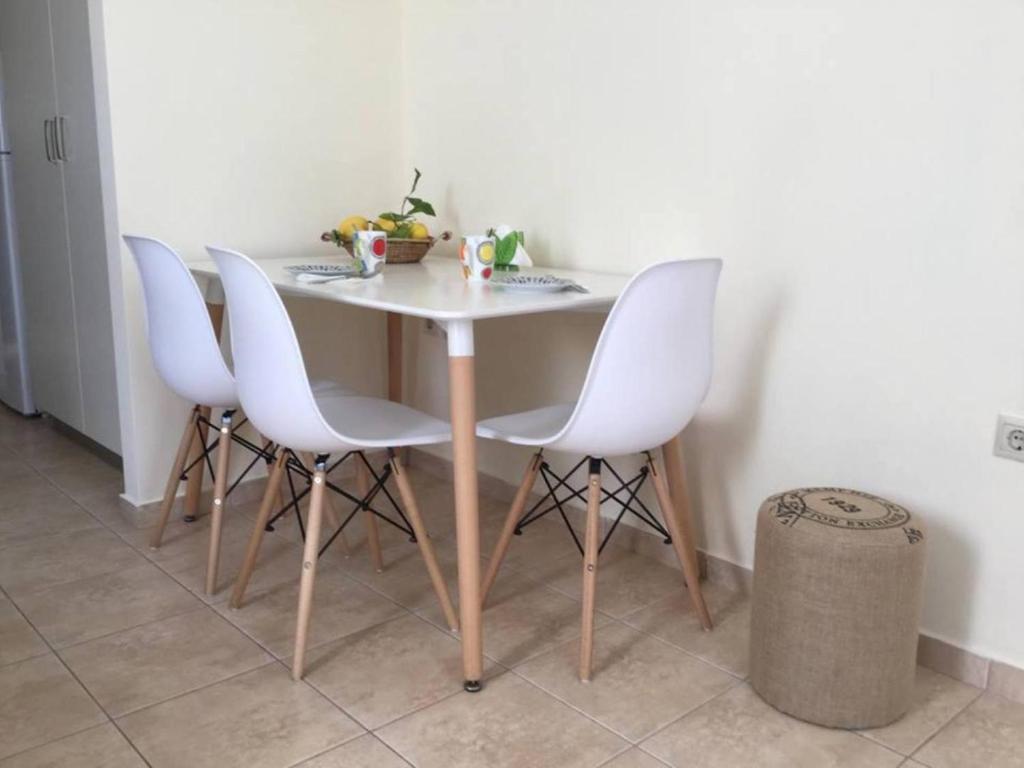 Fotografie z fotogalerie ubytování Seafront apartment in Kiveri, near Nafplion. v destinaci Kiverion