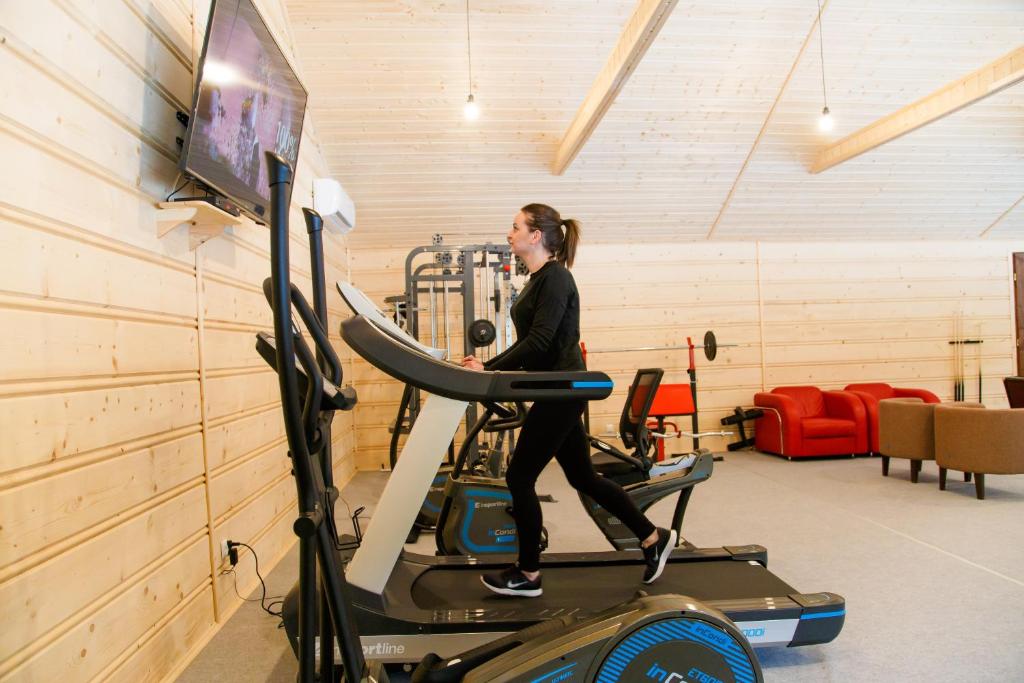 Fitness centrum a/nebo fitness zařízení v ubytování Solny - Resort w Bieszczadach