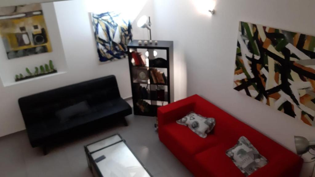 House il Conte - Apartamento De Dos Dormitorios - Nivel Dividido