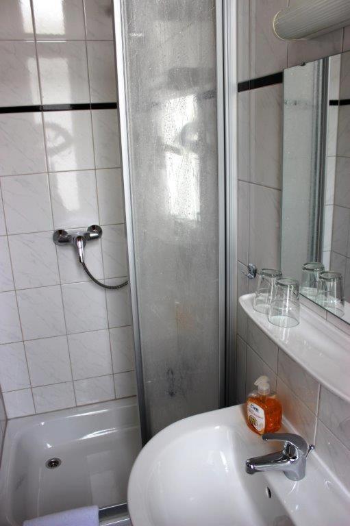 Hotel-Pension Rheingold am Kurfürstendamm - Resim 24