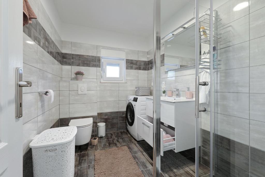 Kúpeľňa v ubytovaní Holiday Home Hrast