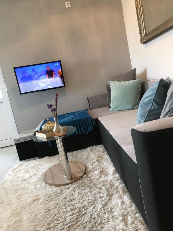 TV a/nebo společenská místnost v ubytování Mare