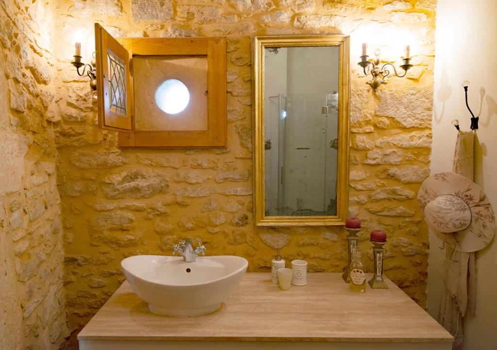 La Source, Beynac, Dordogne - Chambre Double De Luxe Avec Vue Du Château