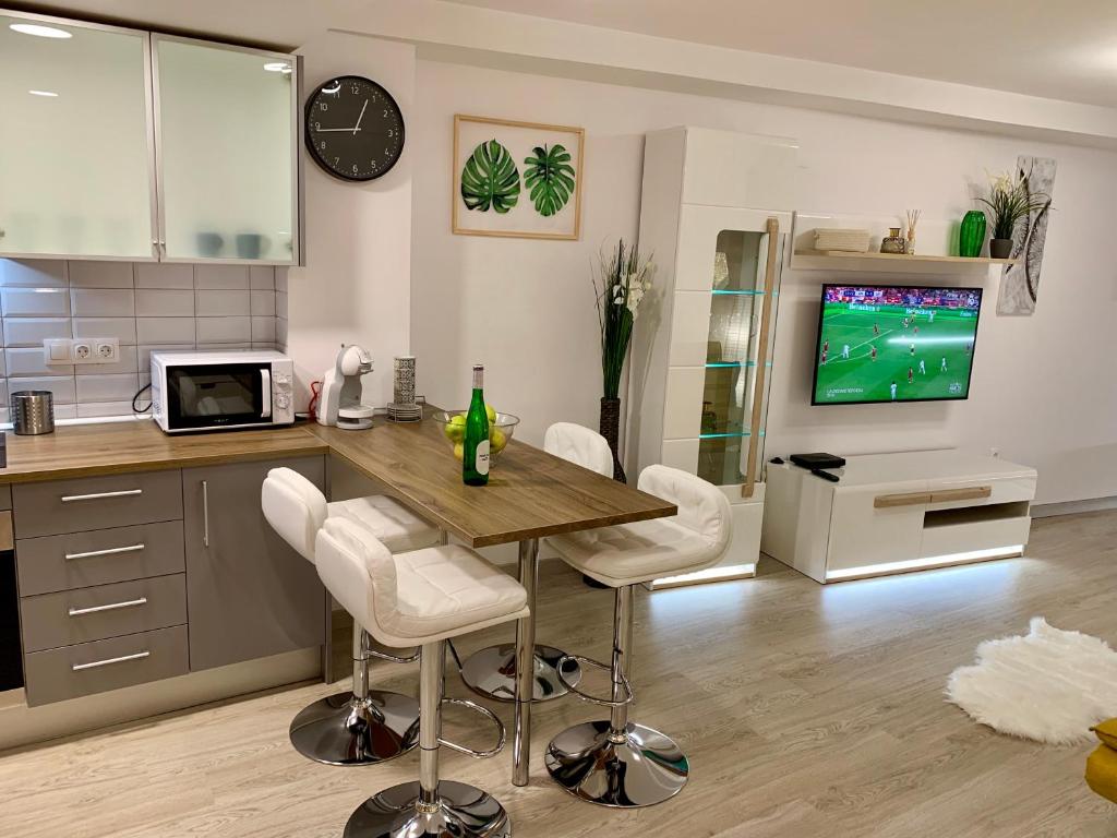 Kuchyň nebo kuchyňský kout v ubytování Dream Loft Old city center