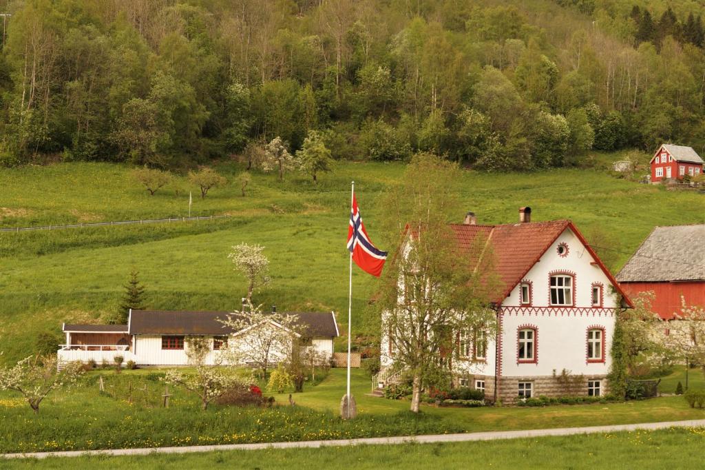 Dalhus - House with jacuzzi - Appartement