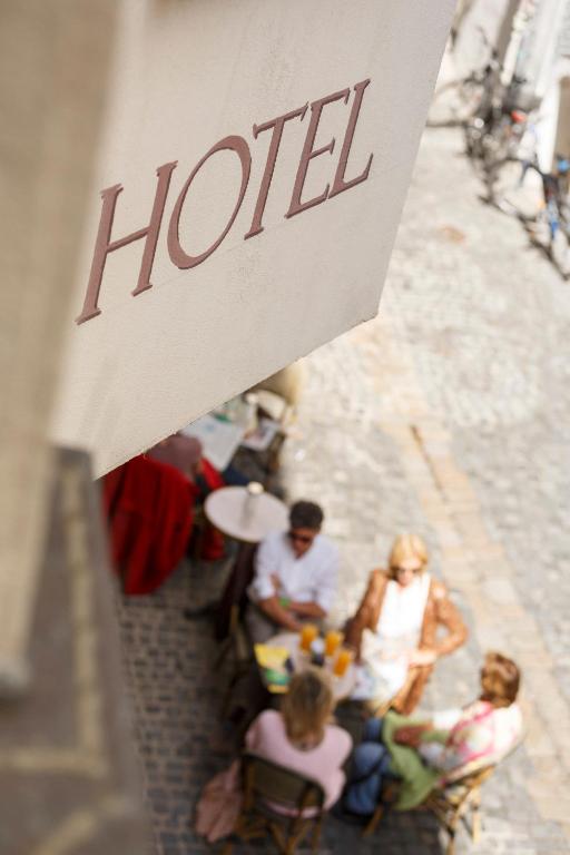 Hosté ubytování Hotel Orphée - Großes Haus