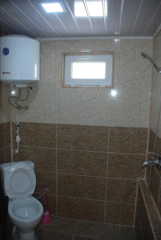 Koupelna v ubytování Gogi Jafaridze's Guesthouse