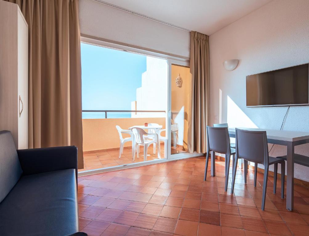 Dom Pedro Lagos - 16