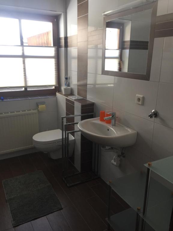 Kúpeľňa v ubytovaní Ferienhaus Ruggenthaler