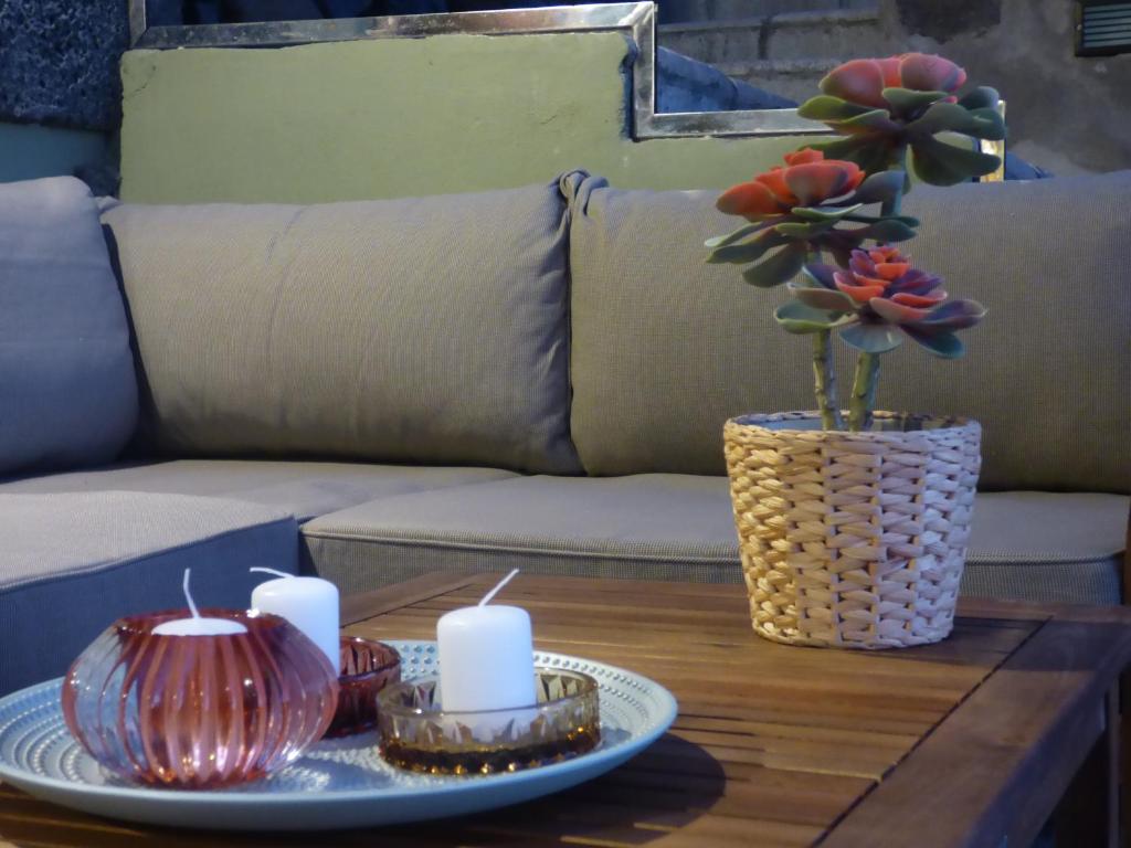 Posezení v ubytování El Pirguan Holiday House, your oasis in La Gomera