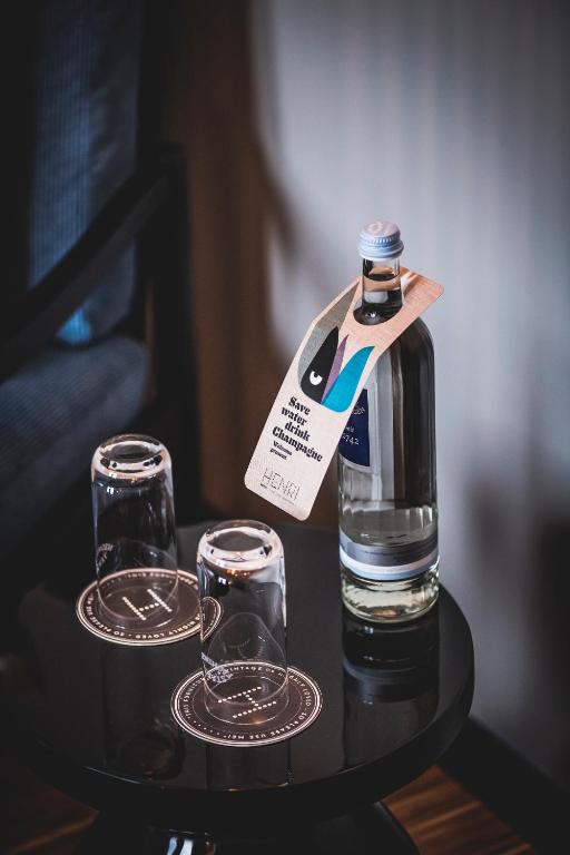 Henri Hotel Düsseldorf Downtown - Resim 17