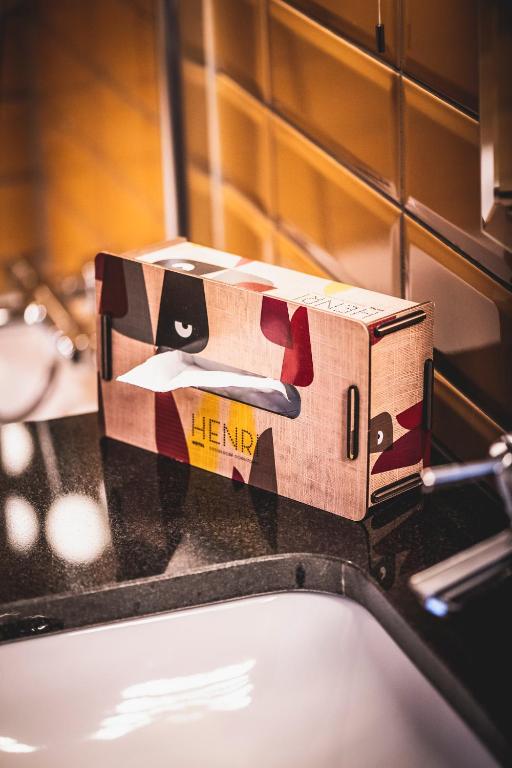 Henri Hotel Düsseldorf Downtown - Resim 21