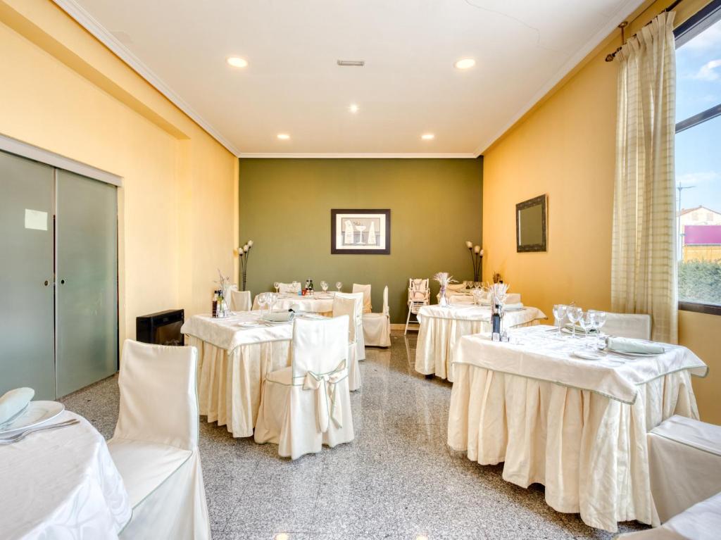 Fotografie z fotogalerie ubytování Emperatriz III v destinaci Santa Marta de Tormes
