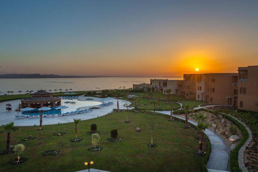 Gallery image of Byoum Lakeside Hotel in Qaryat at Ta‘mīr as Siyāḩīyah