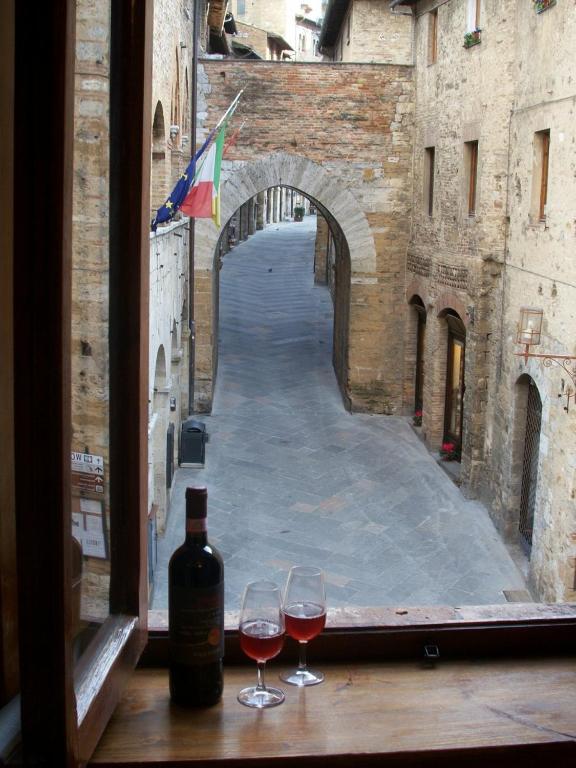 Nápoje v ubytování La Torre Nomipesciolini