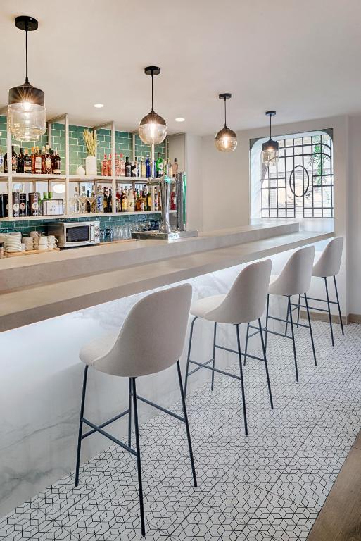 Blanq Carmen Hotel - Resim 18