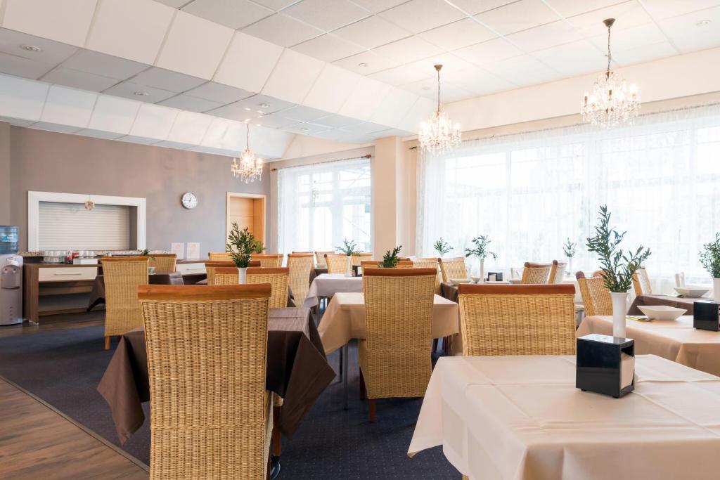Restaurace v ubytování Gryf Resort Międzywodzie