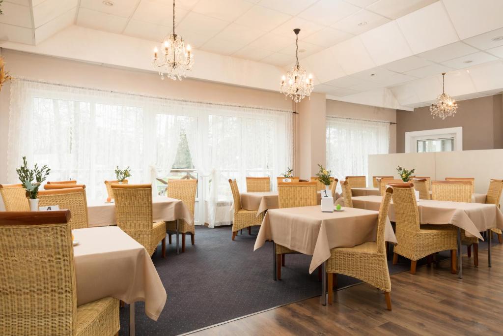 Restaurace v ubytování Gryf Resort Międzywodzie