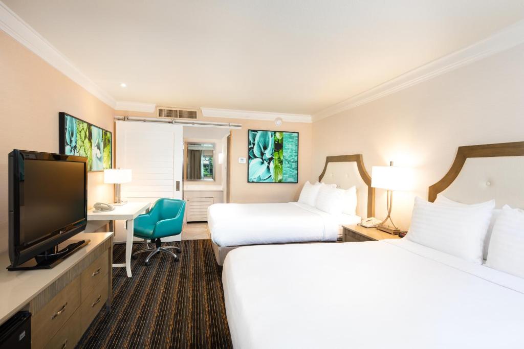 Holiday Inn San Diego Bayside, an IHG Hotel - 