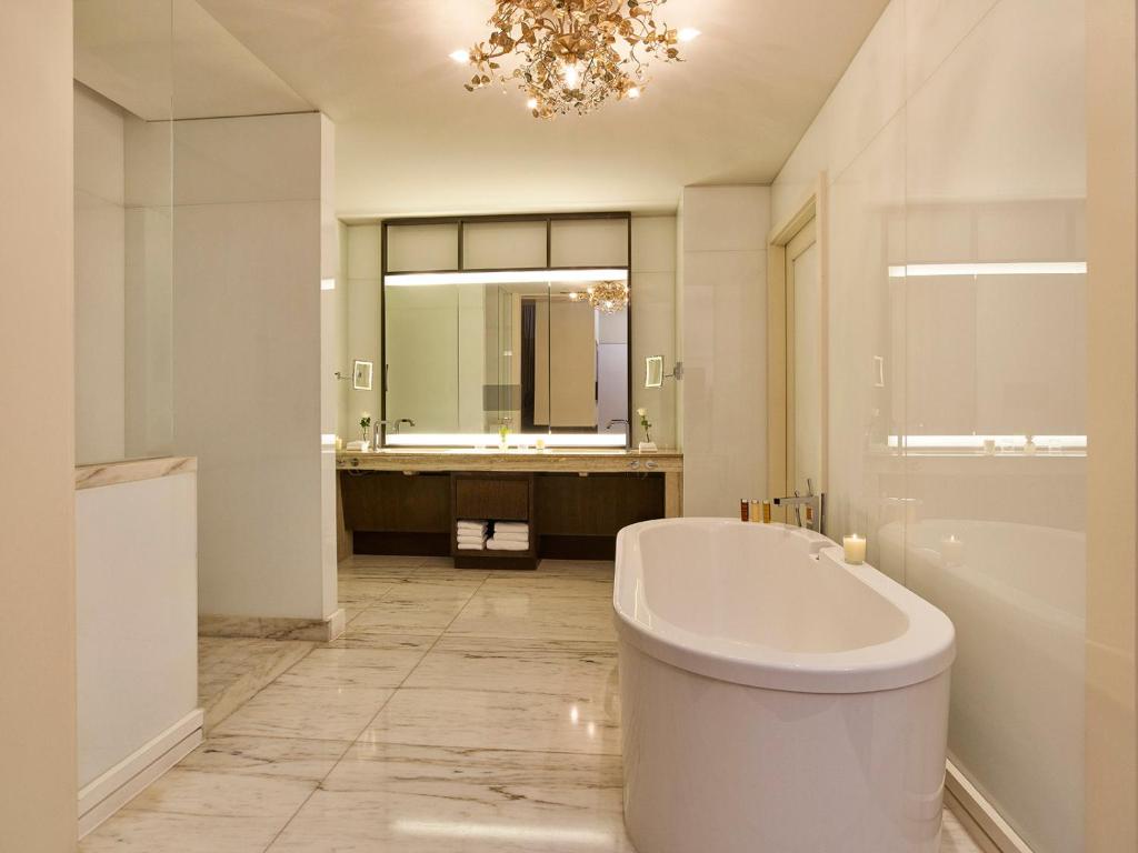 Hotel photo 40