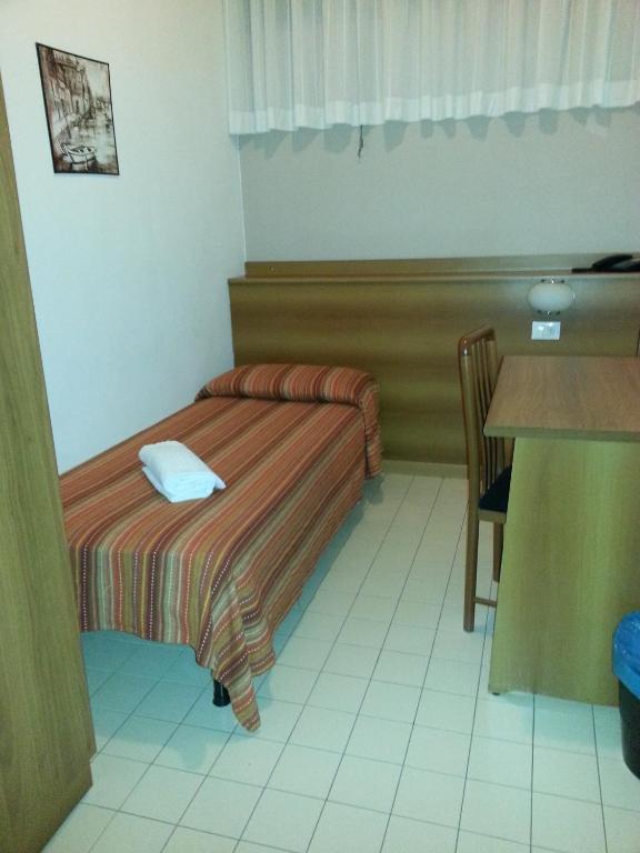 Hotel Lombardia - Single Room