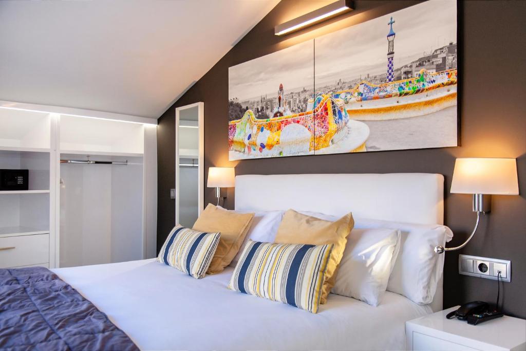 Postel nebo postele na pokoji v ubytování HOTEL SANT PERE ll HSPII