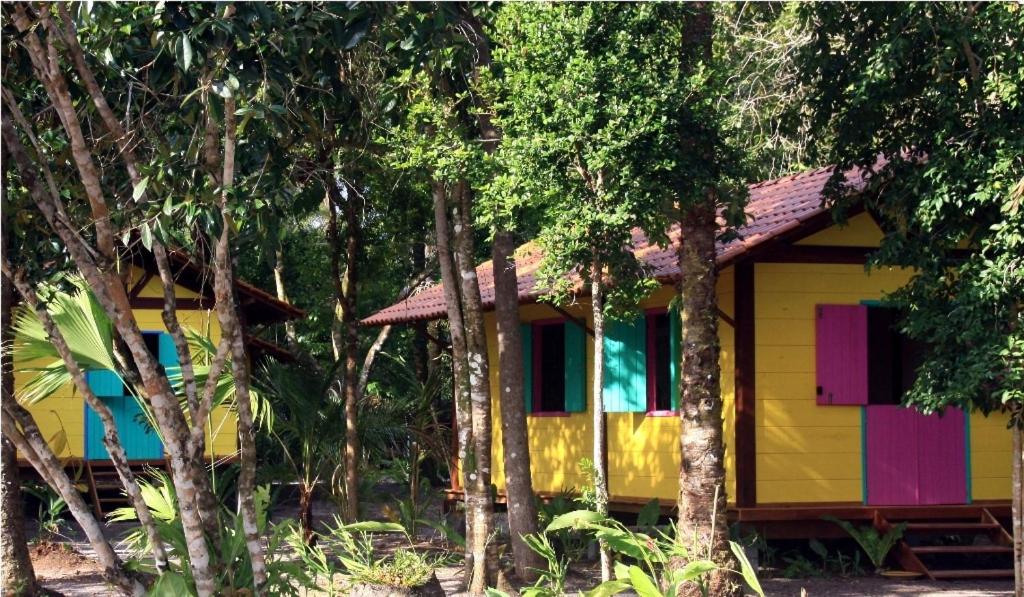  Casinha Amarela Chales Boipeba