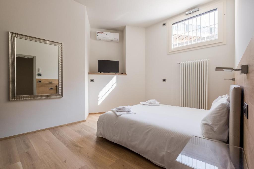 Aparthotel Sant'Orsola - Resim 39