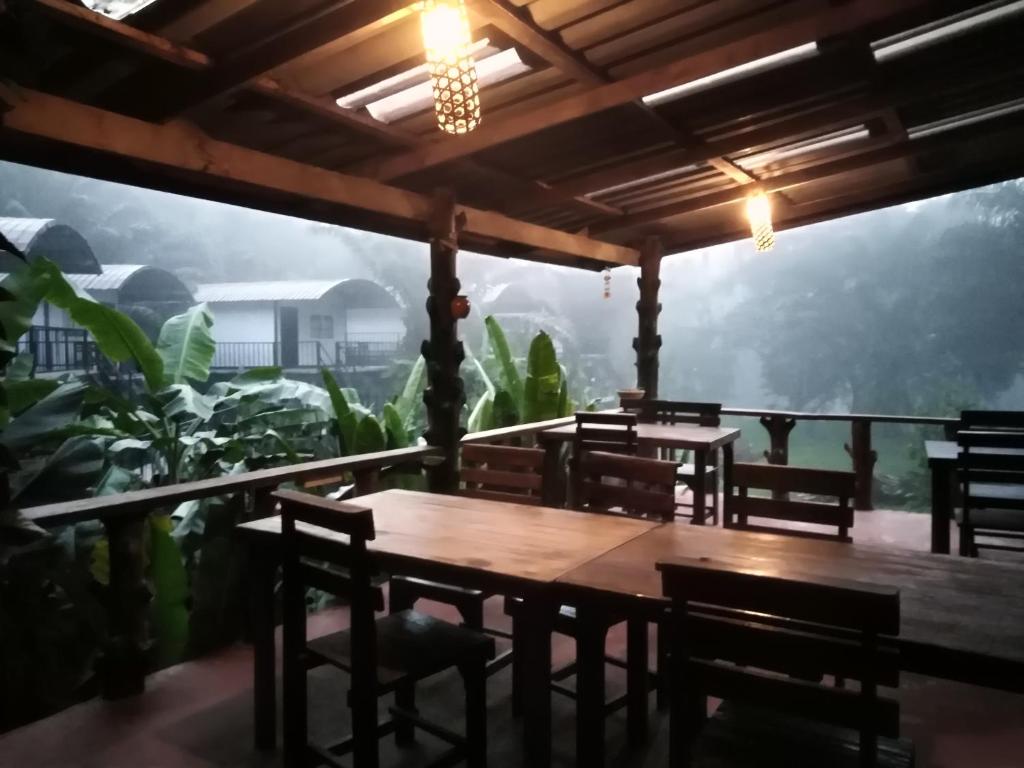 Khaosok River Camp - 8