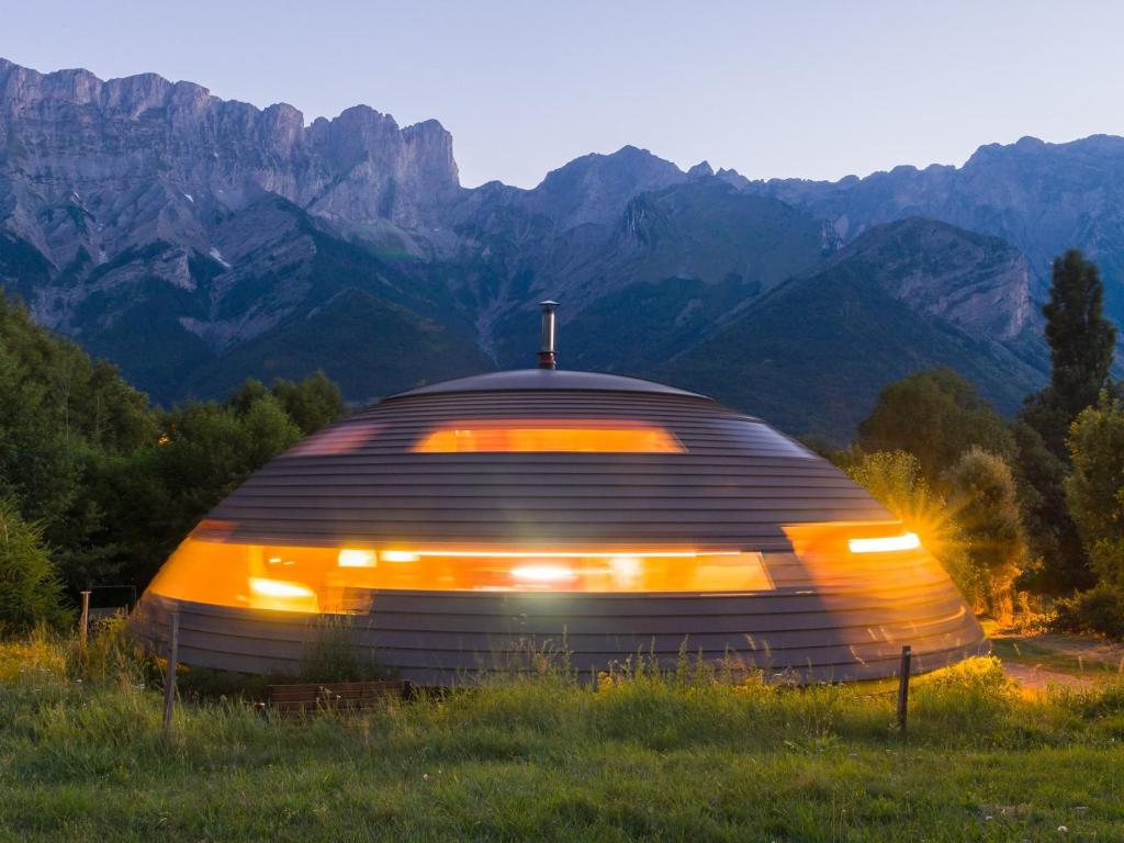 Foto de la galería de Au-Dela des Nuages, Maison d'hôtes insolite & SPA en Chauffayer