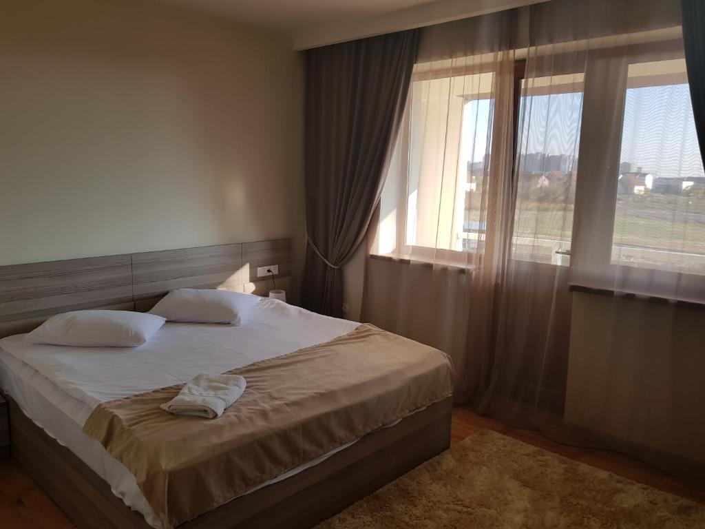 Cross Resort Hotel - Three-Bedroom Apartment