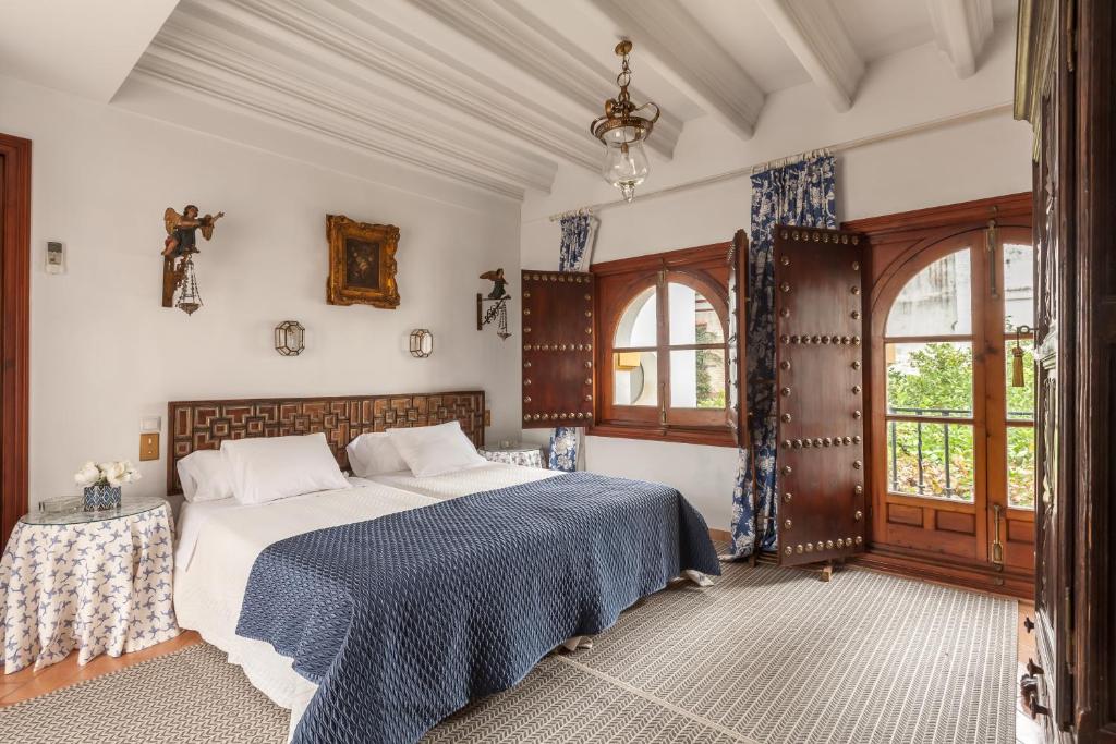 Villa Elvira, exclusive Pool and Gardens in the heart of ...