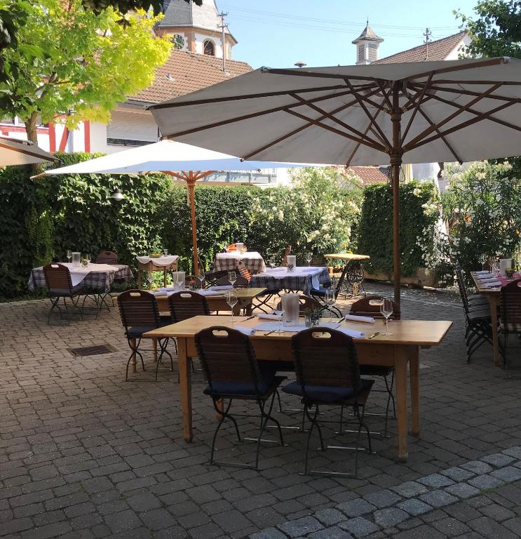 Restaurace v ubytování Adler Botenheim