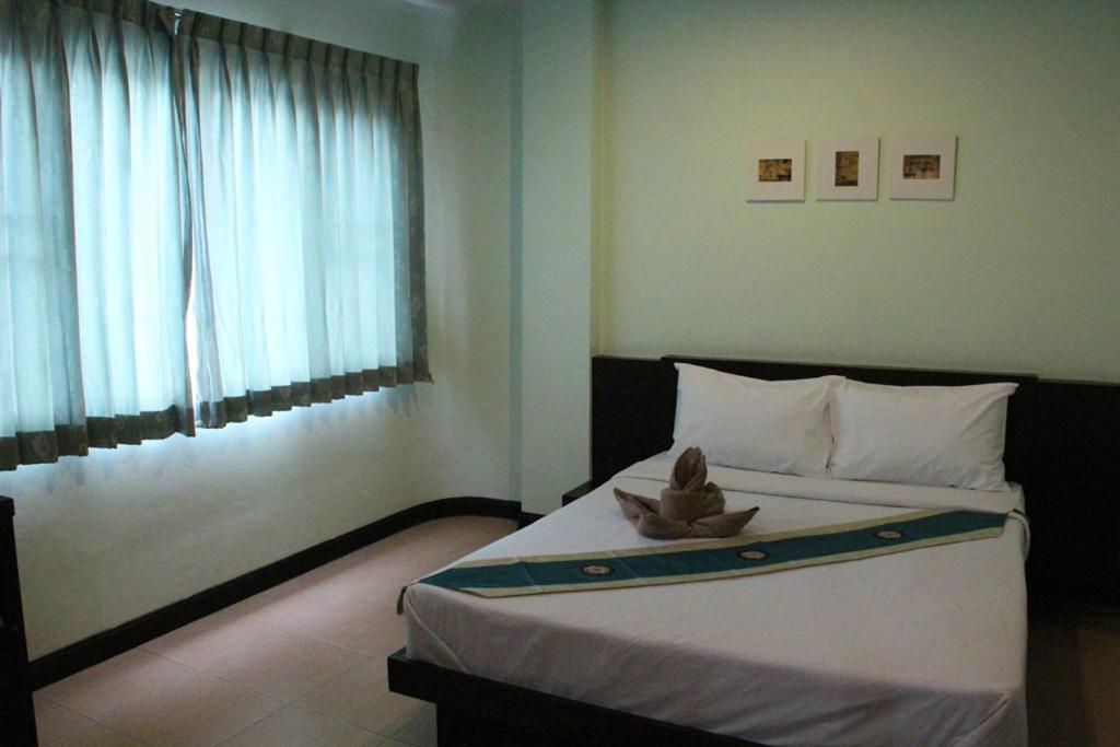Baan Vor. Sumongkol Service Apartment - Chambre Double Supérieure