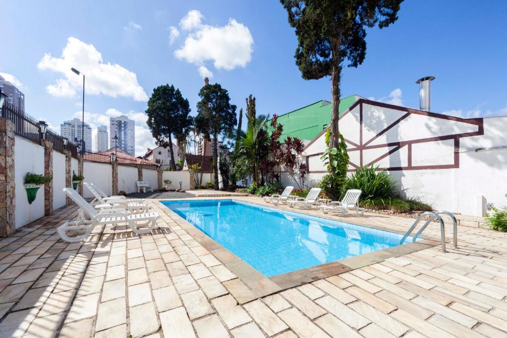 Bazén v ubytování Hotel Tannenhof nebo v jeho okolí