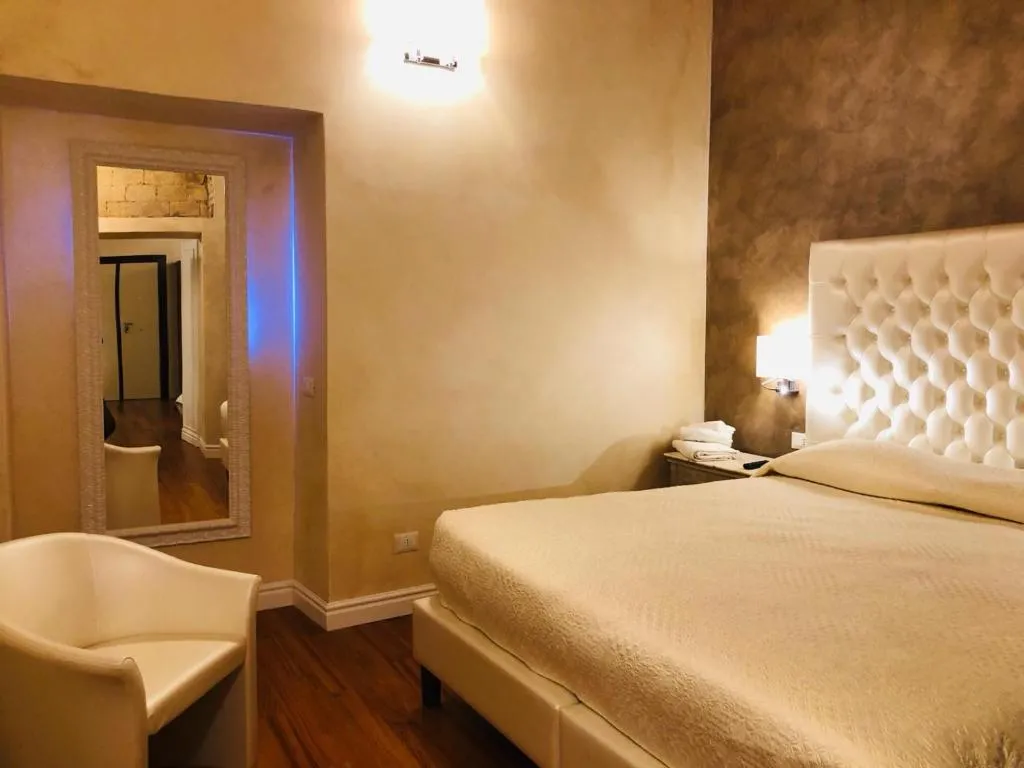 Luxury Apartment Frattina 34 Anelli, Roma, Italy