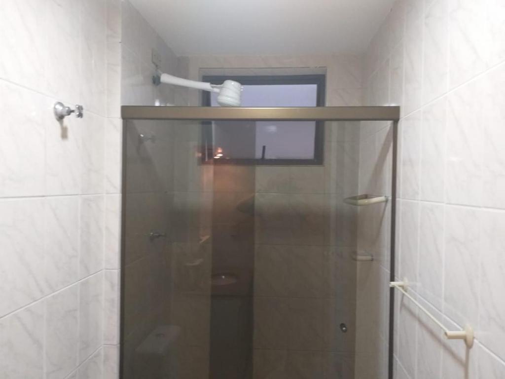  Apto Enseada com piscina