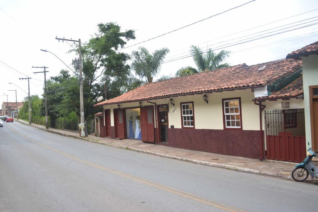  Pousada Simone